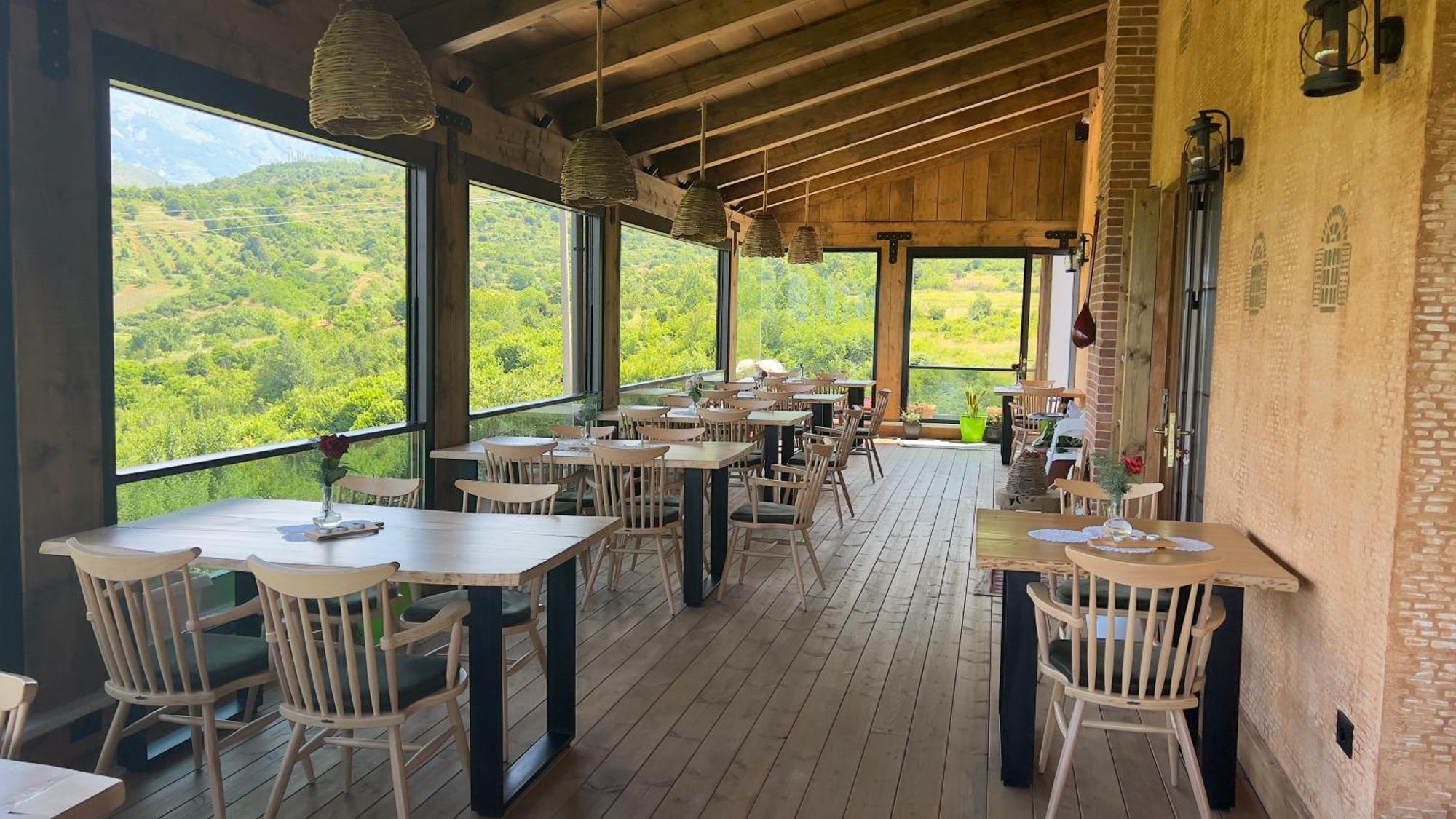 Nena Dashuri Agroturizem Peshkopi Ngoại thất bức ảnh